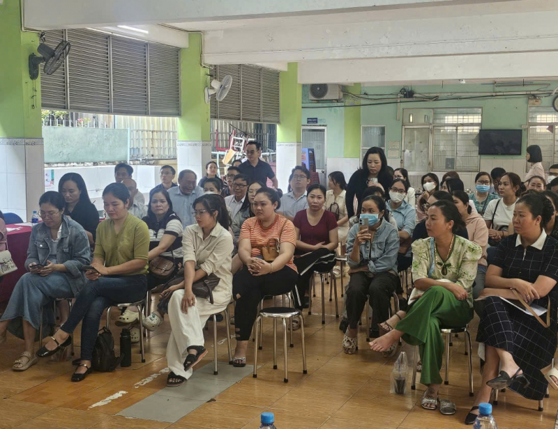 TP Hồ Chí Minh: Nhà trường đối thoại với phụ huynh học sinh về suất ăn bán trú -0