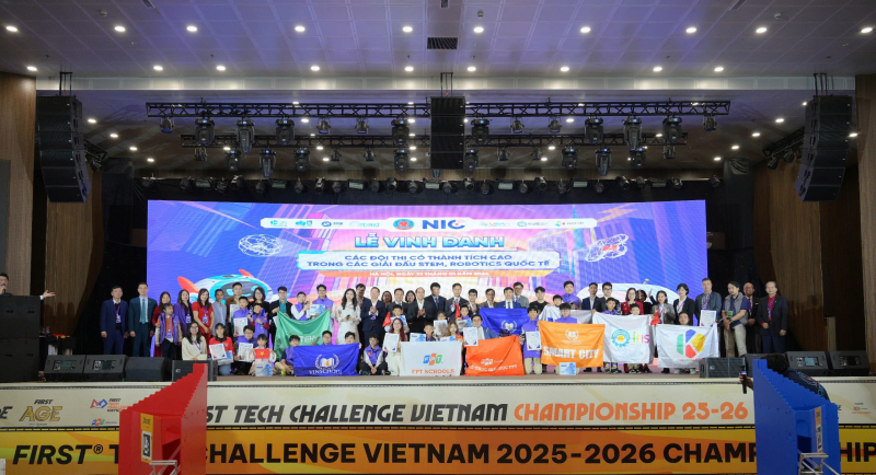 Khai trương Hệ sinh thái STEM tại NIC Hoà Lạc -0