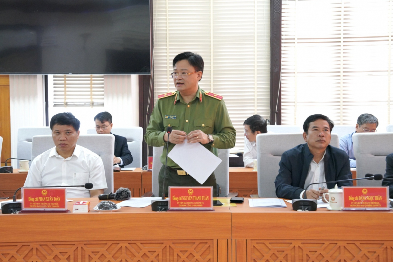 Bộ trưởng Lương Tam Quang giám sát, kiểm tra công tác bầu cử tại TP Huế -0