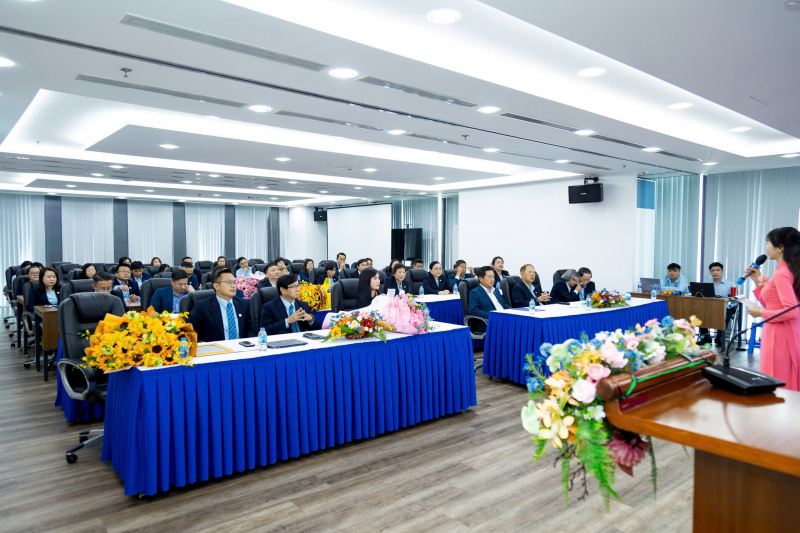 Vietbank tri ân và kiện toàn bộ máy nhân sự cấp cao  -0