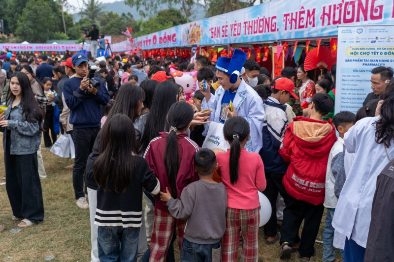Pharmacity gửi trọn yêu thương đến vùng cao Nghệ An  -0