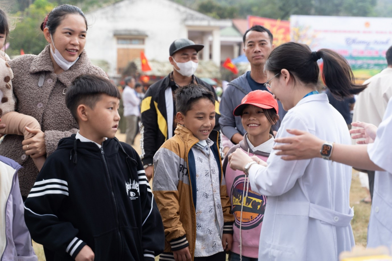 Pharmacity gửi trọn yêu thương đến vùng cao Nghệ An  -0