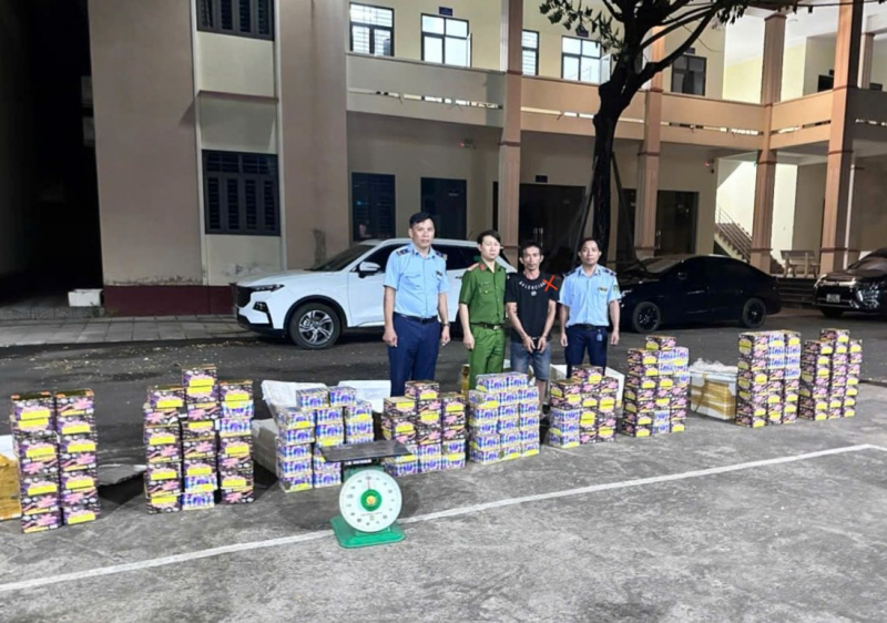 Quyết liệt chặn hàng lậu dịp cuối năm ở vùng biên giới -0