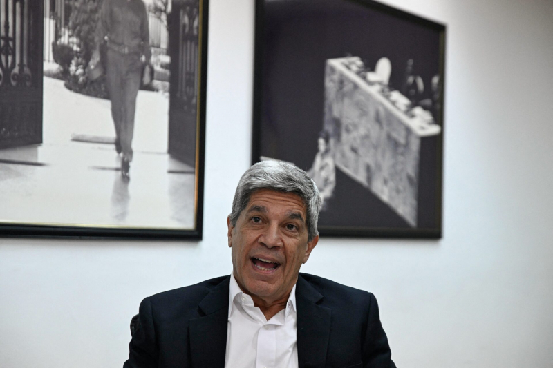 Cuba bắt đầu đối thoại với Mỹ  -0