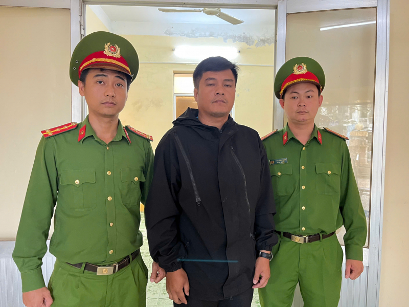 Khởi tố đối tượng mượn Zalo nhóm để bịa đặt thông tin xúc phạm tập thể và cá nhân -0