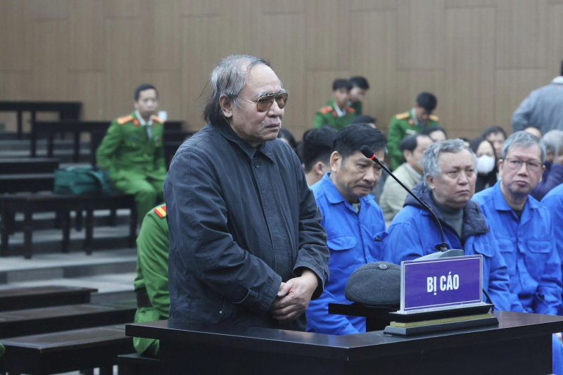 Cựu Tổng Giám đốc VICEM bị tuyên phạt 17 năm tù -0