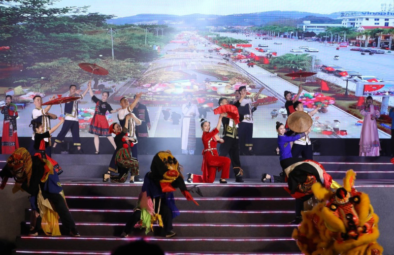 Chuỗi chương trình nghệ thuật đặc sắc mừng Đảng, mừng Xuân Bính Ngọ 2026 -0