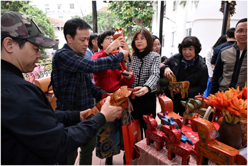 Những chú “Ngựa xuân” chào xuân Bính Ngọ -0