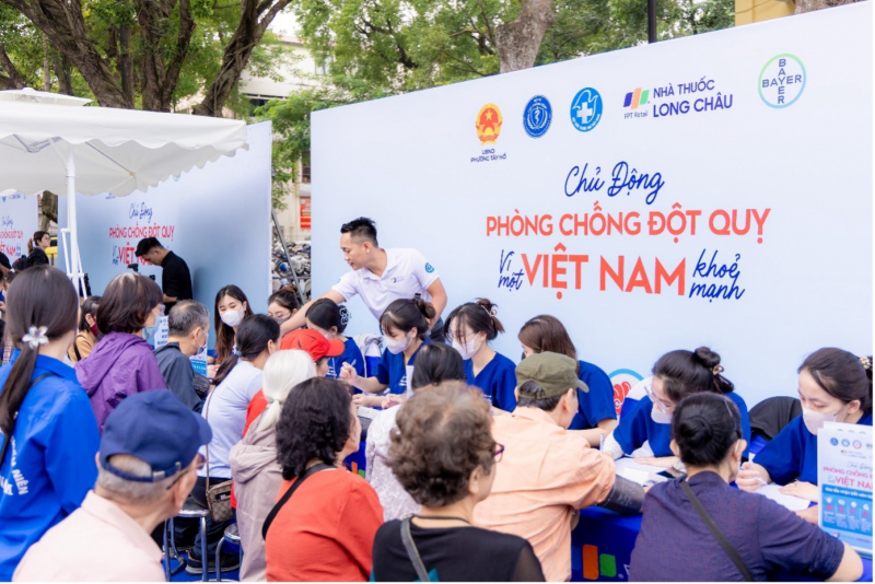 Long Châu và Bayer phối hợp Bộ Y tế triển khai chương trình phòng, chống đột quỵ giai đoạn 2025 – 2030 -0