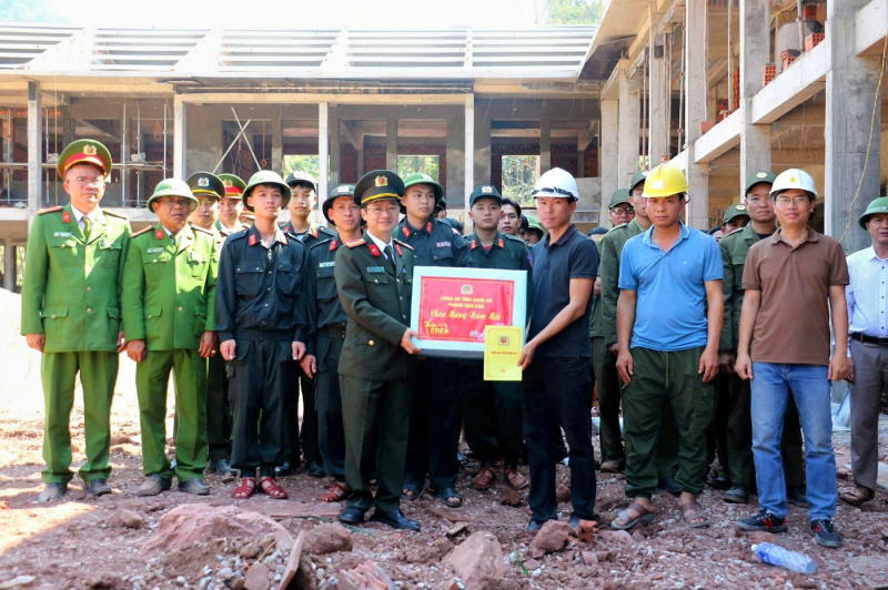 Gấp rút hoàn thiện trường học cho học sinh Mỹ Lý trước Tết Nguyên đán -0