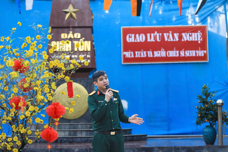 Những tấm lòng vượt sóng vì nhau -0