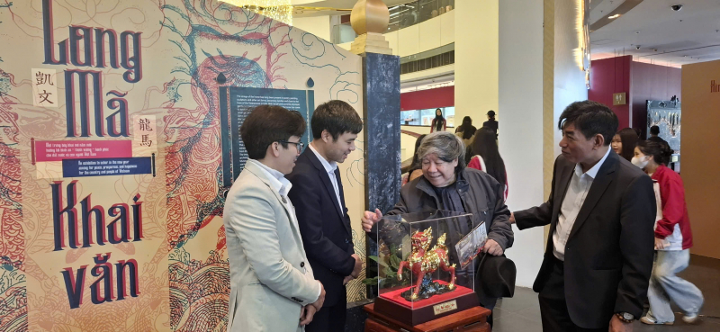 Triển lãm “Long Mã khai văn”, mở cửa các trưng bày thường xuyên của Bảo tàng Hà Nội -0