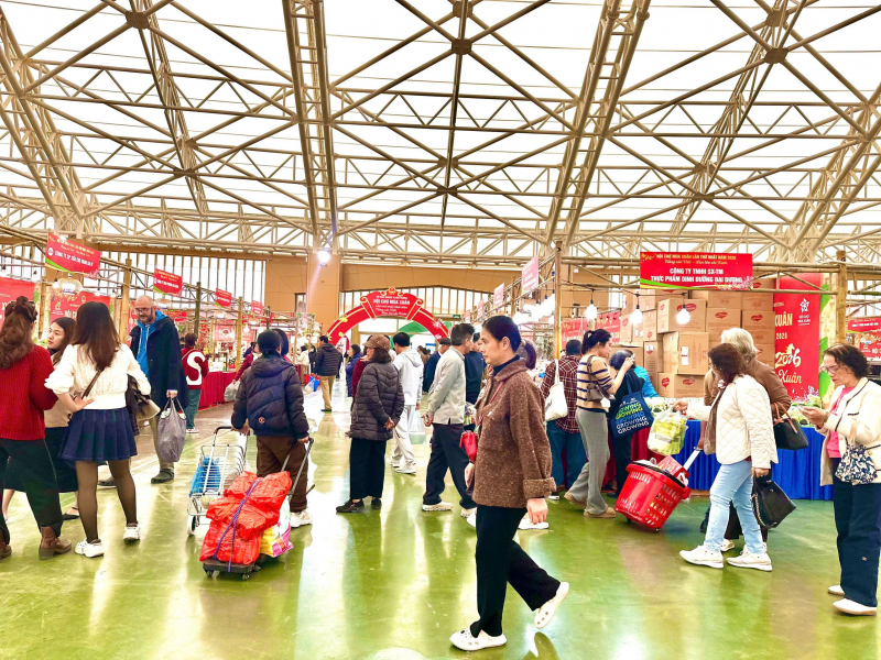 Hội chợ Mùa Xuân 2026:  Điểm nhấn kích cầu tiêu dùng, kết nối thị trường dịp Tết -0