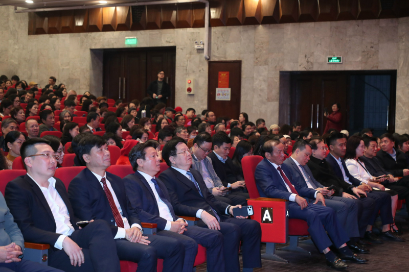 Bản hoà ca về niềm tin son sắt, vững bước tới tương lai dưới lá cờ của Đảng -0