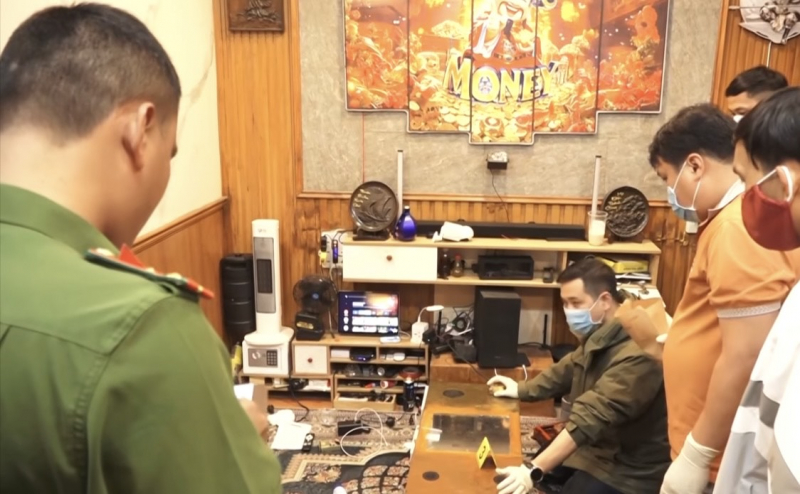 Quảng Ngãi: Nhà riêng gia cố như một “công sự”, có hệ thống giám sát 24/24h để tàng trữ và mua bán trái phép chất ma túy -0