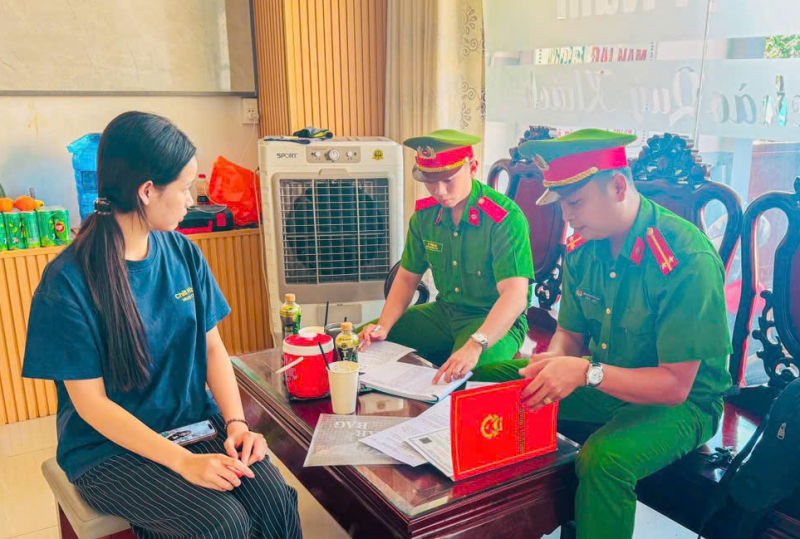 Công an Cà Mau tăng cường quản lý cư trú phục vụ bầu cử -0