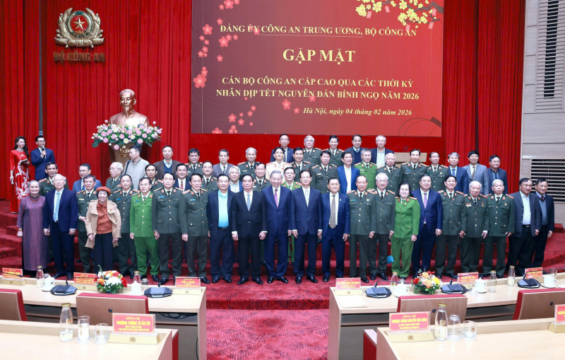 Khơi dậy ý chí, khát vọng hành động quyết liệt trong toàn dân thực hiện thắng lợi mục tiêu Đại hội XIV -0