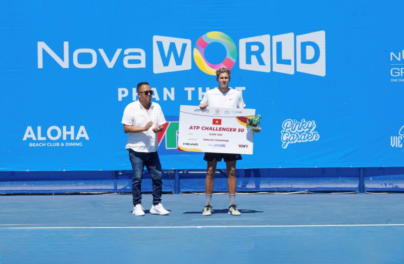 Ilia Simakin vô địch ATP Challenger 50 Phan Thiet chặng 2 -0