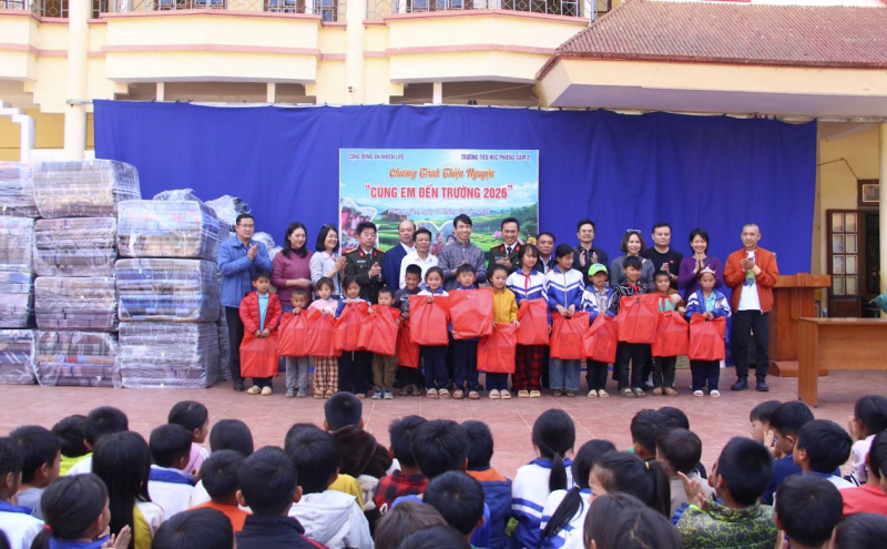  “Cùng em đến trường năm 2026” nơi bản cao Phiêng Cằm -1