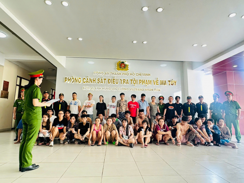 Đập tan đường dây ma túy liên tỉnh, 36 đối tượng sa lưới  -0