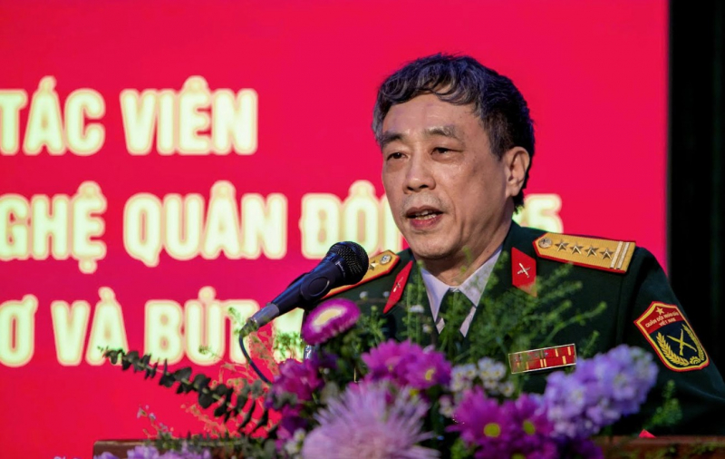 Tạp chí Văn nghệ Quân đội trao tặng thưởng các tác phẩm tiêu biểu năm 2025 và phát động Cuộc thi thơ – kí năm 2026 -1