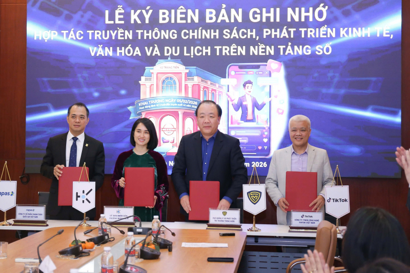 Khai mạc Không gian trưng bày, livestream “Sức sống hàng Việt” -0