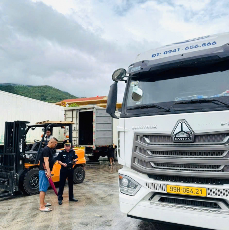 Yêu cầu trực 24/7, đẩy nhanh thông quan thực phẩm nhập khẩu tồn đọng -0