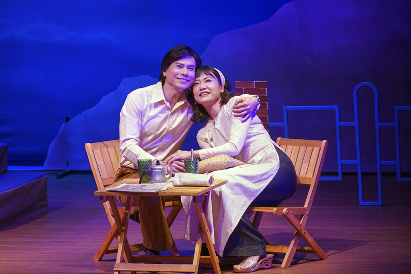 Sân khấu kịch Tết phía Nam: Đa dạng sắc màu -0