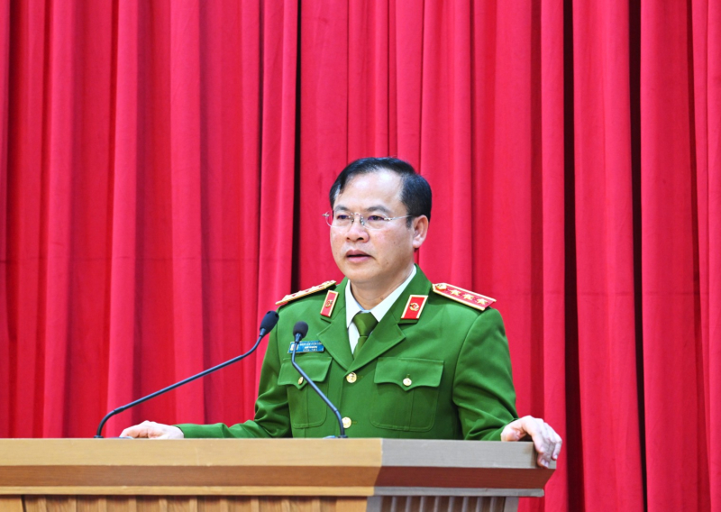 Effectively ensuring social order and safety for a joyful Tet holiday -1