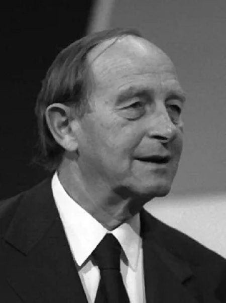 Cái bắt tay giữa CIA và tướng phát xít tạo ra tình báo Tây Đức -0