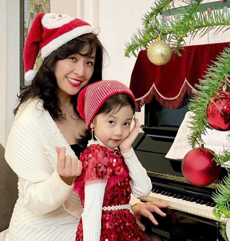 Thùy Dung và ca khúc nhạc phim huyền thoại -1