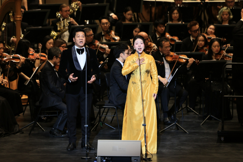 Bức tranh âm thanh đa sắc về mùa xuân từ Nhà hát Hồ Gươm -0