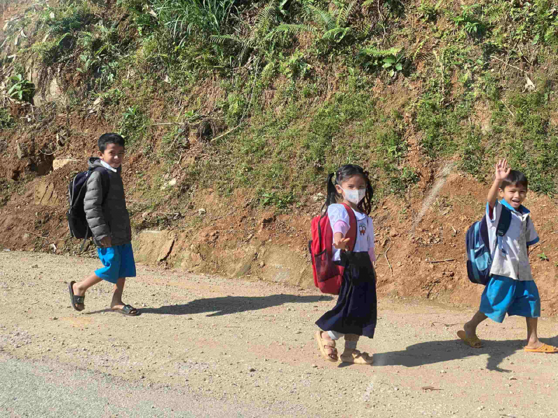 Nắng xuân ấm áp Trà Vân -0