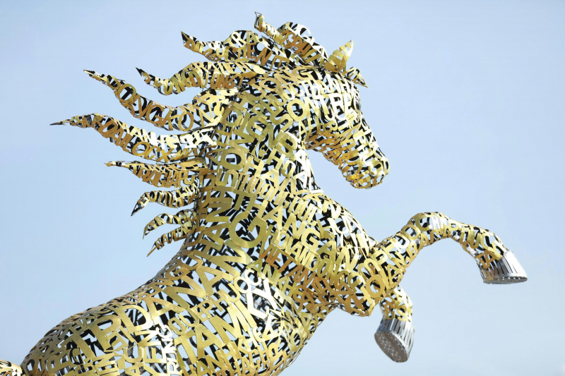 “Kim Mã Hợp Nhất” – linh vật kết tinh 94 đơn vị hành chính, khắc họa khát vọng vươn mình của Đà Nẵng -0