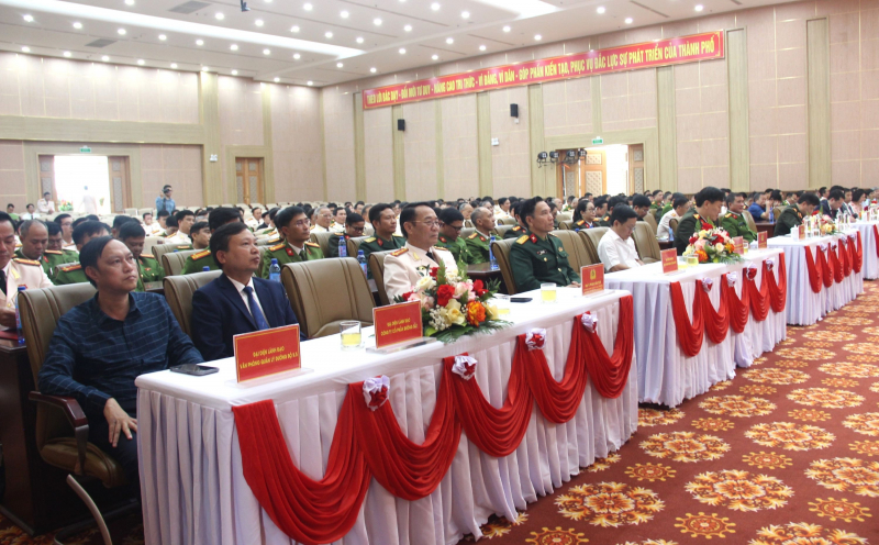 Công an TP Huế kỷ niệm 80 năm Ngày truyền thống lực lượng CSGT -0