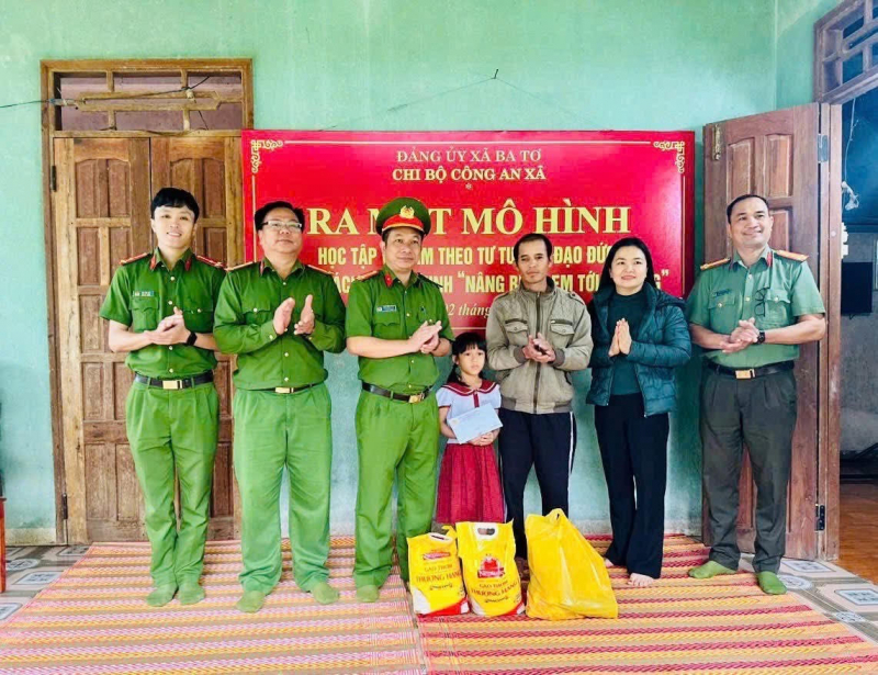 Công an cấp xã ở Đà Nẵng và Quảng Ngãi “gần dân nhất” với nhiều hoạt động ý nghĩa, nhân văn -0