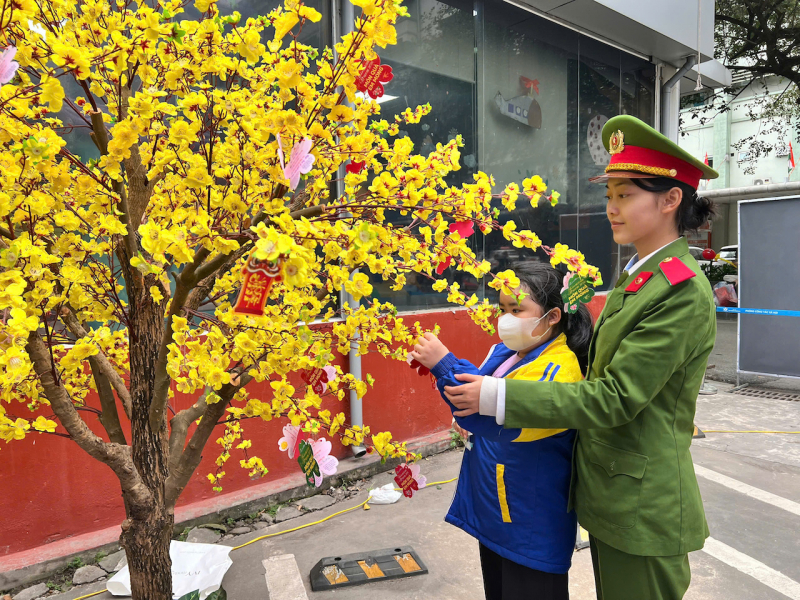 Điều ước cuối năm của những em bé đón Tết tại bệnh viện -0