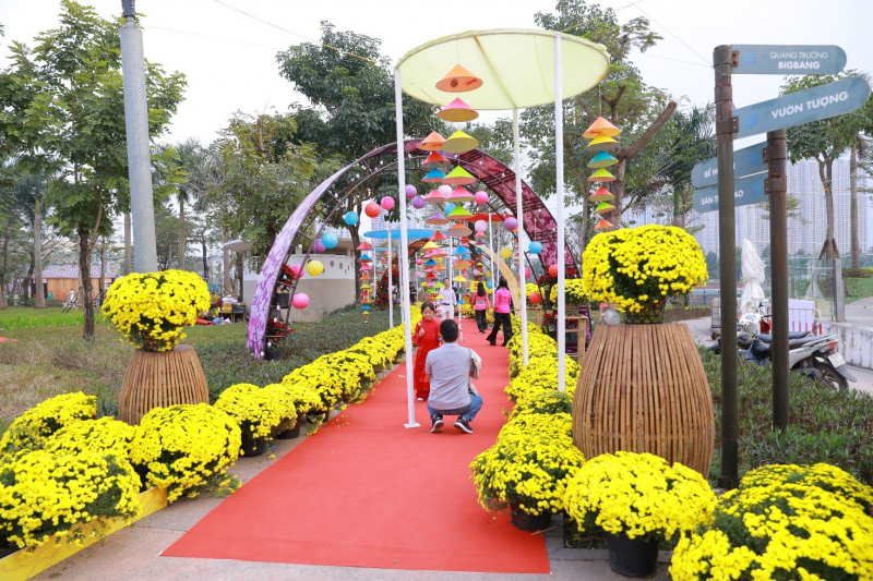 Hội chợ Công viên Thiên Văn học - Nơi Tết Việt hội tụ giữa trái tim xanh phía Tây Hà Nội -0