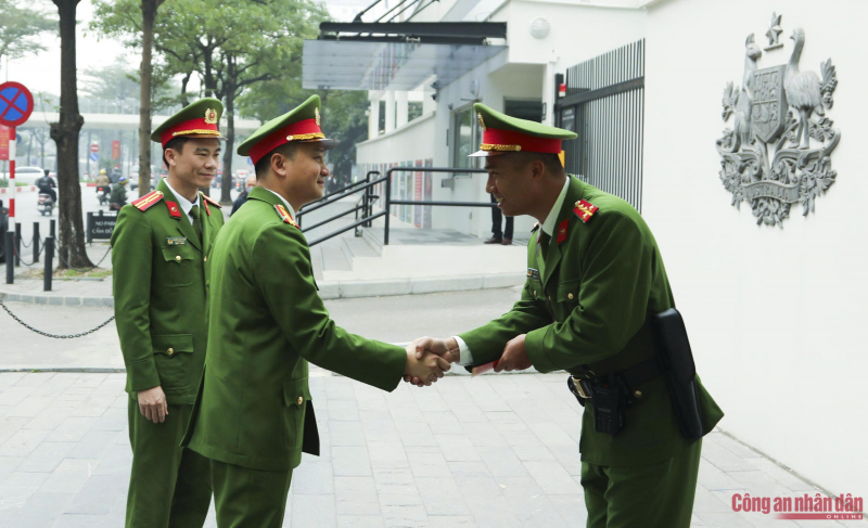 z7511083446891_04d1dbc72b92a36a01611a1342e3df29.jpg -1