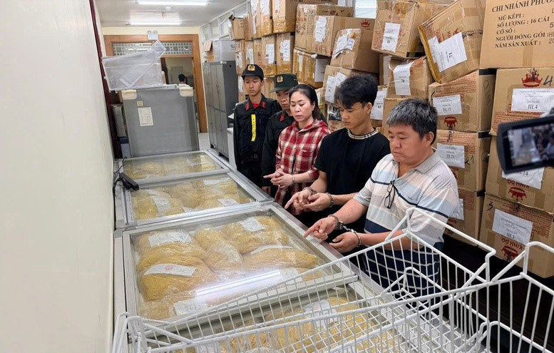 Bài 1: Vạch mặt những kẻ trục lợi trên sức khỏe cộng đồng -0