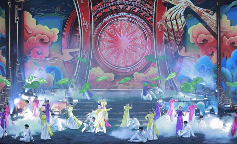 Khơi dậy khát vọng Việt Nam hòa bình, thịnh vượng trong cộng đồng kiều bào -0