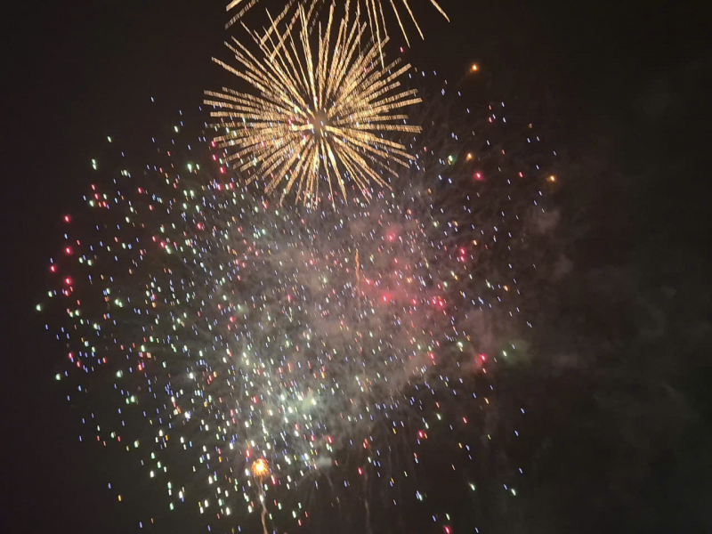 Người dân và du khách ấn tượng với Đêm khai mạc Lễ hội hoa đào Xứ Lạng 2026 -0