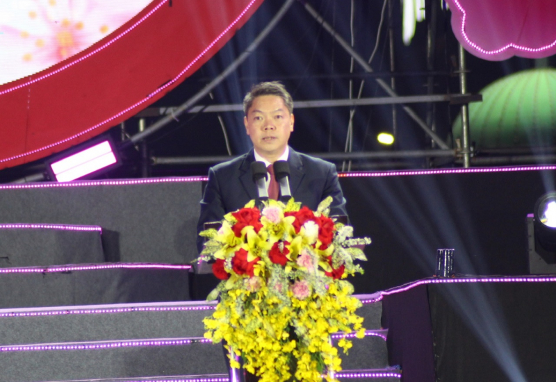 Người dân và du khách ấn tượng với Đêm khai mạc Lễ hội hoa đào Xứ Lạng 2026 -0