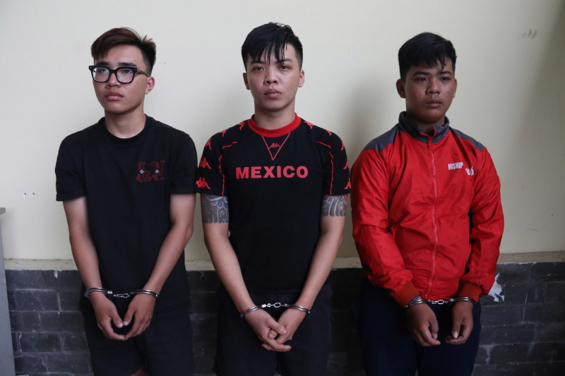 Bắt giữ nhóm đối tượng tạt sơn nhằm khủng bố đòi nợ -0