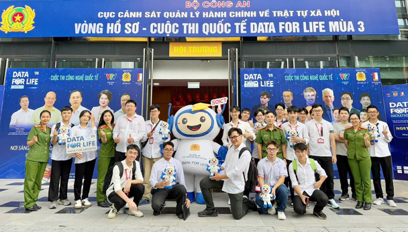 566224183_122163972914819225_6111659190028904685_n (1).jpg -0