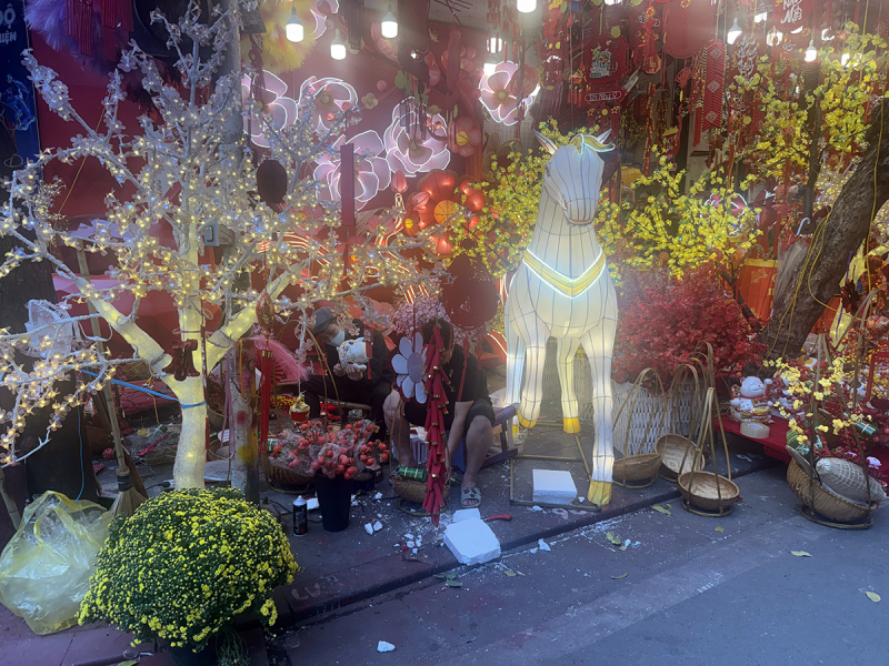 cho-h te^´t tre^n pho^´ co^- ha` no-^i.jpeg -0