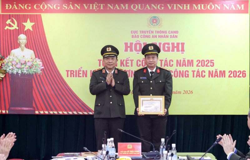 Đổi mới tư duy và tái định vị Báo CAND trong giai đoạn cách mạng mới -1