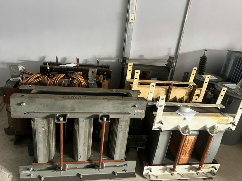 Triệt phá đường dây sản xuất, buôn bán máy biến áp giả -0