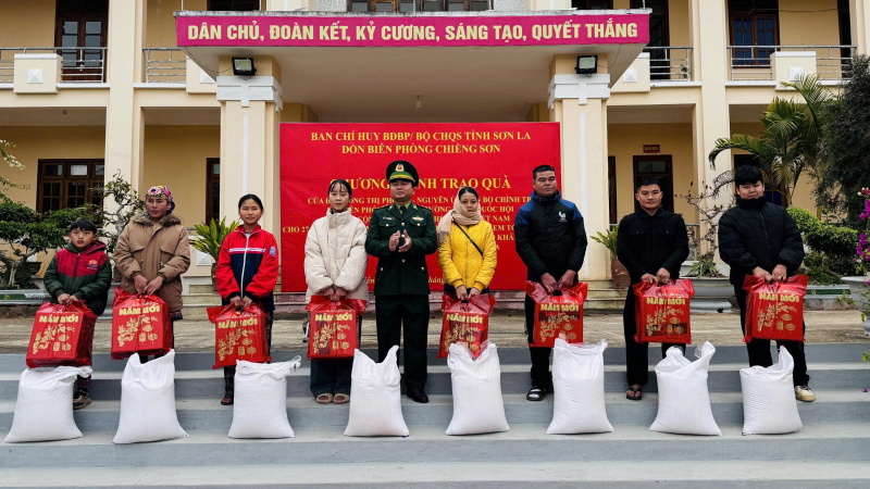 Tết ấm nơi biên cương Sơn La -0