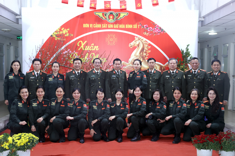 Xây dựng lực lượng gìn giữ hòa bình Công an Việt Nam bản lĩnh, chuyên nghiệp -1